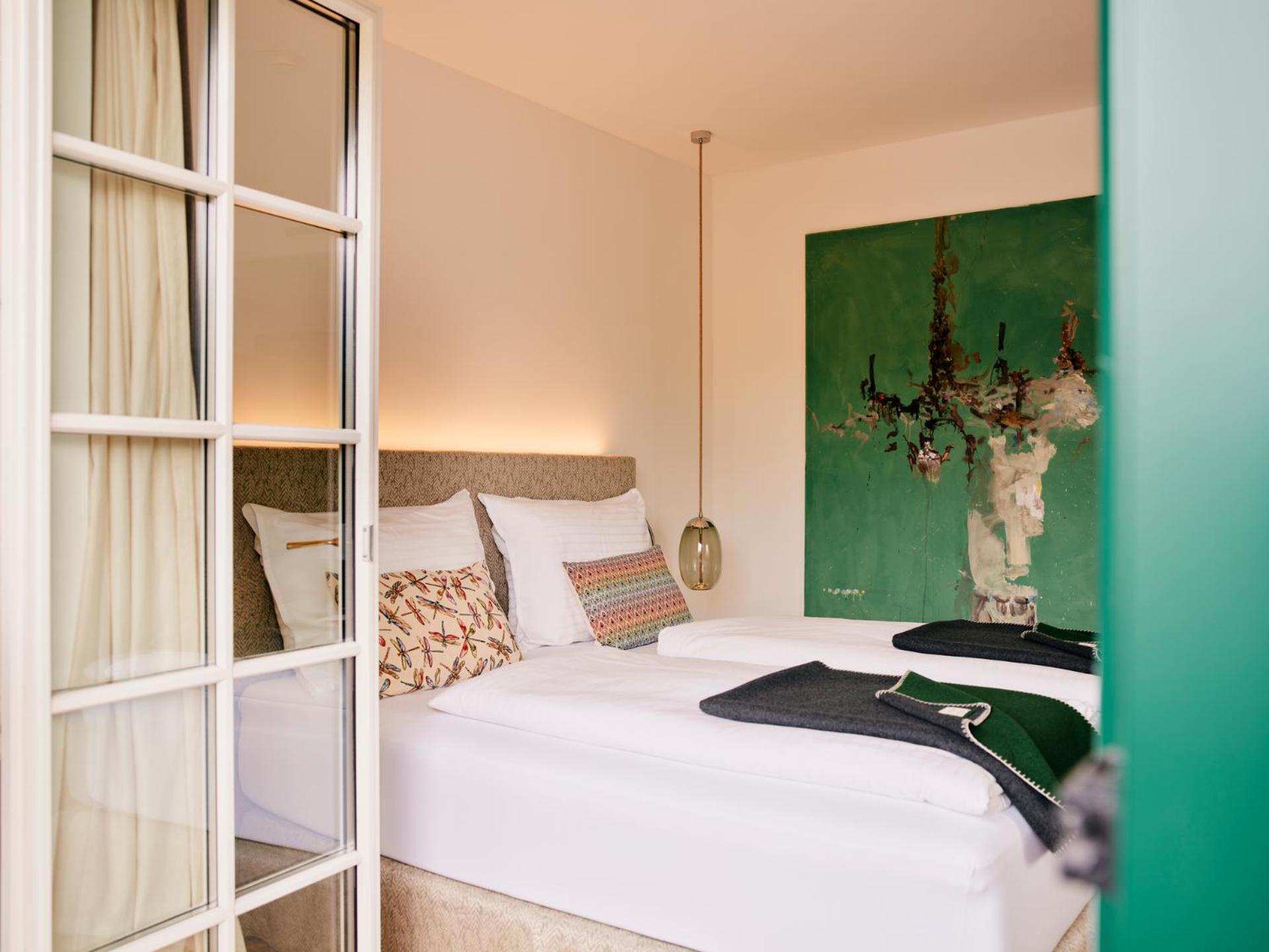 Tauroa Seehotel Грундлзее Екстериор снимка