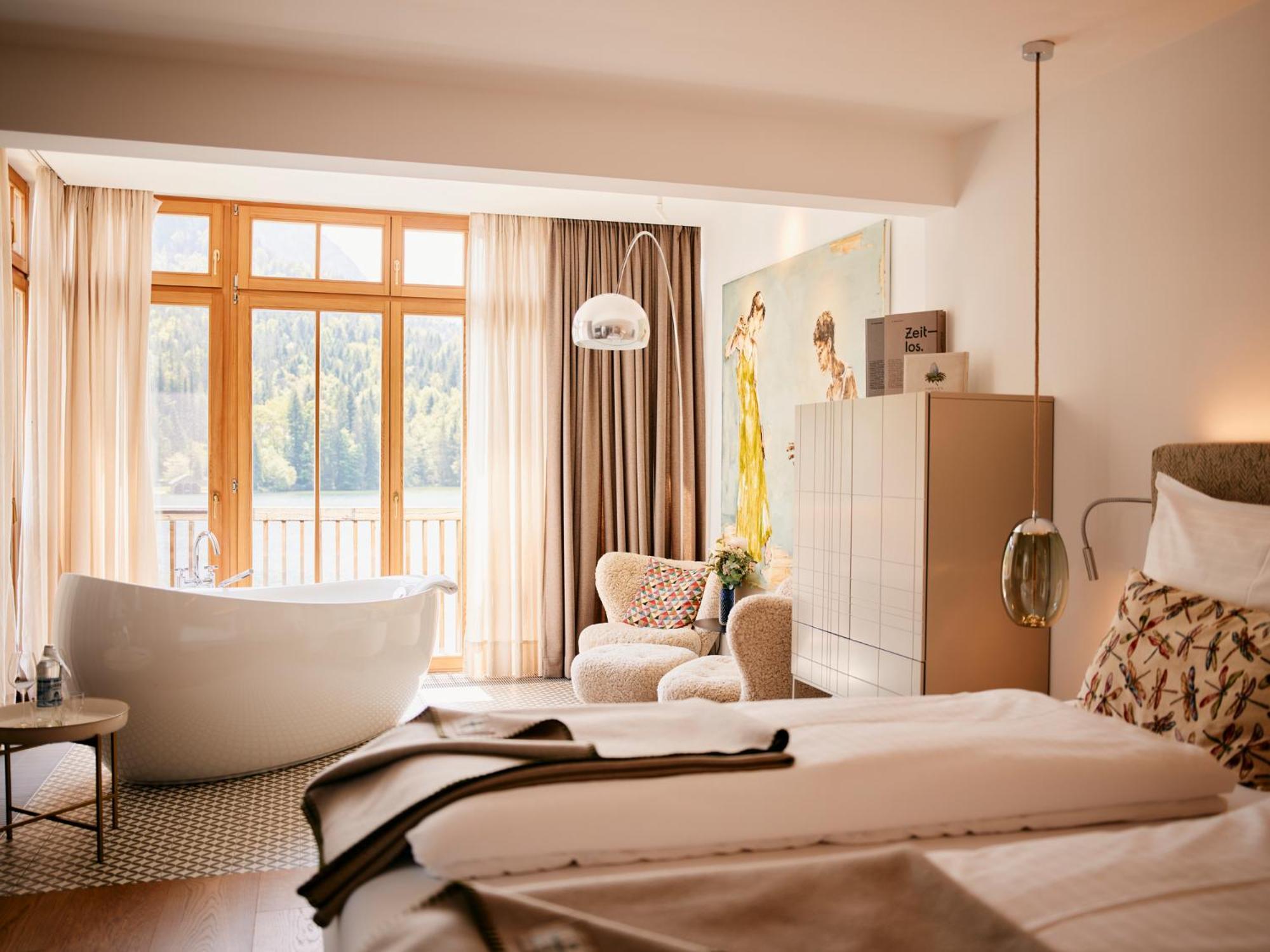 Tauroa Seehotel Грундлзее Екстериор снимка