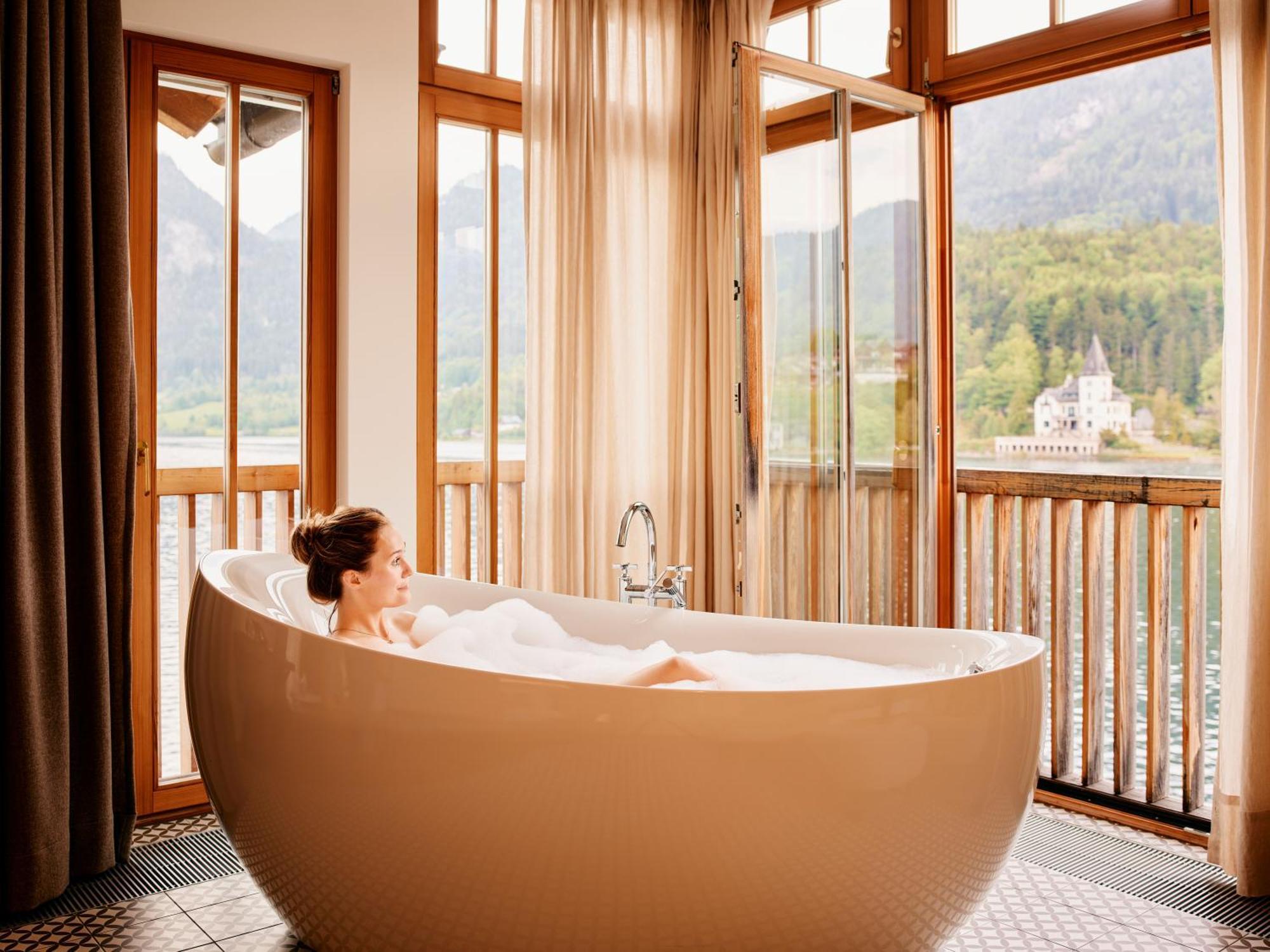 Tauroa Seehotel Грундлзее Екстериор снимка