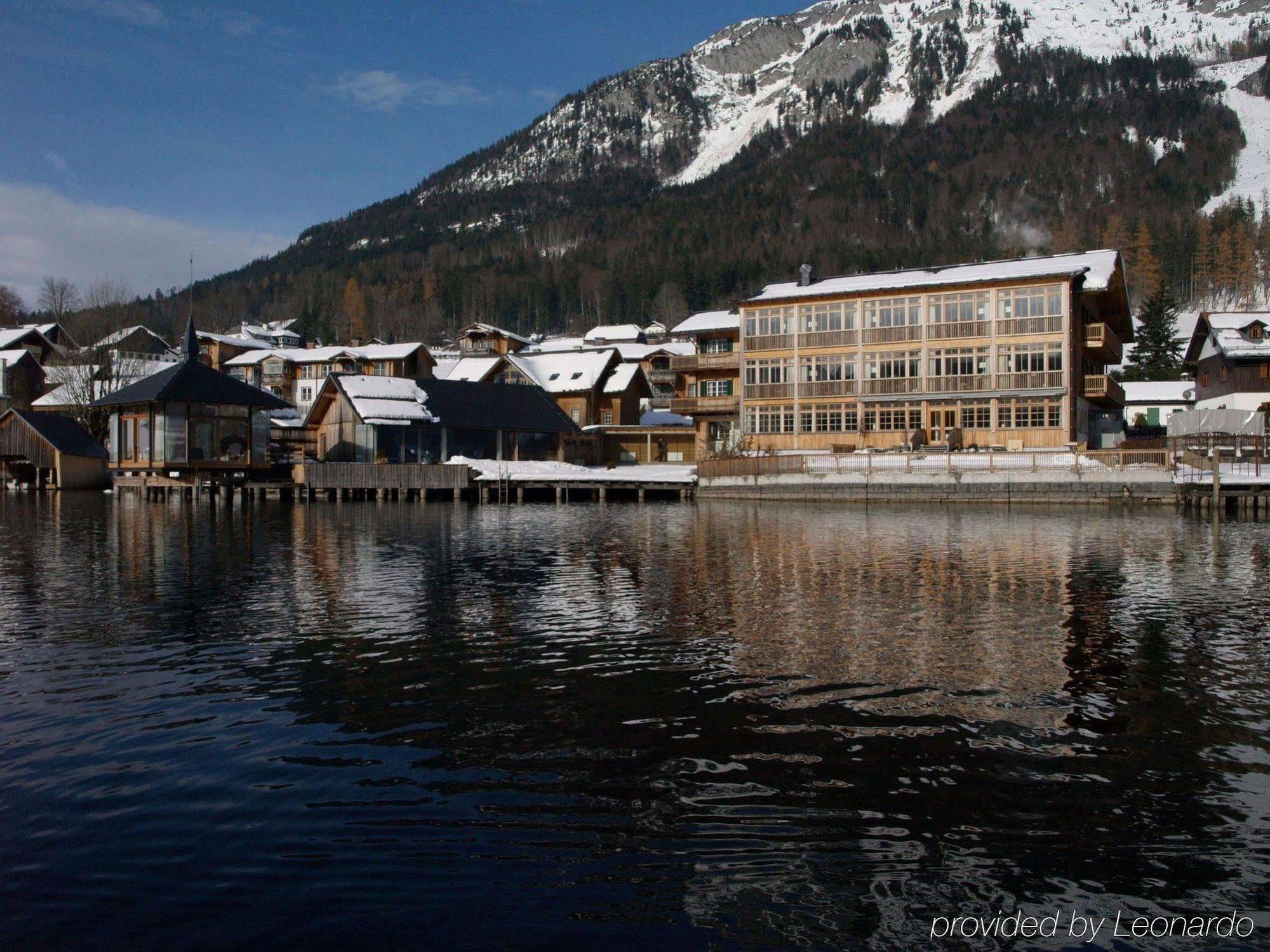 Tauroa Seehotel Грундлзее Екстериор снимка